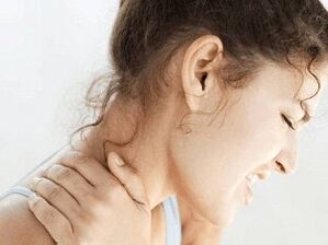 Douleur d'ostéochondrose du cou
